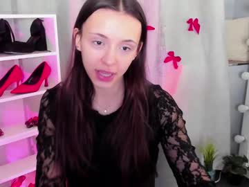 Mipsymipson Chaturbate stream image from January 23, 2025