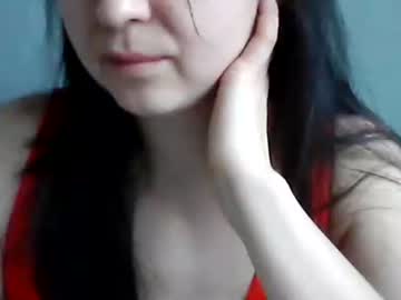 Ynyas17 Chaturbate stream image from January 23, 2025