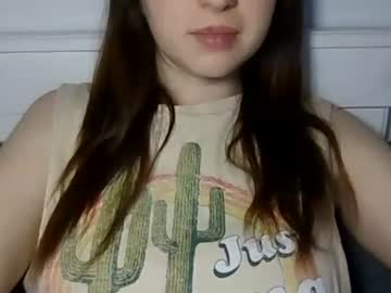 Elizabet_18 Chaturbate stream image from January 23, 2025
