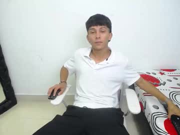 Liamadams_ Chaturbate stream image from January 23, 2025