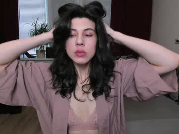 Molaganna Chaturbate stream image from January 23, 2025