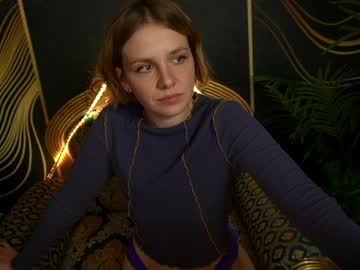 Wealthymuse Chaturbate stream image from January 23, 2025