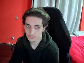 Pttrazer Chaturbate stream image from January 23, 2025
