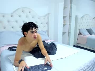 Aiiden_15 Chaturbate stream image from January 23, 2025
