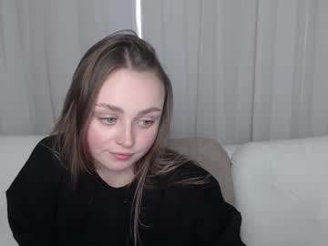 Baby_Emmaa Chaturbate stream image from January 23, 2025