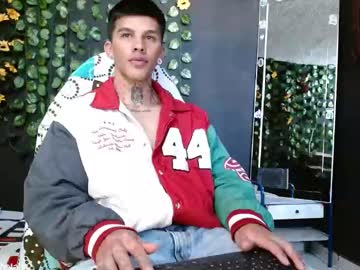 Baby_Gio Chaturbate stream image from January 23, 2025
