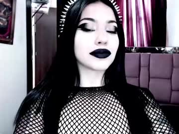 Emearld_Black Chaturbate stream image from January 23, 2025