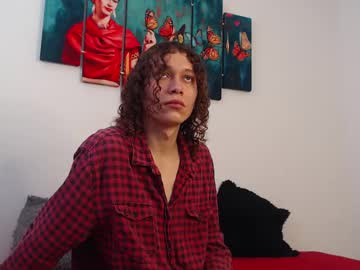 Jef_Mason44 Chaturbate stream image from January 23, 2025