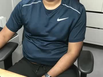 Joeshades21 Chaturbate stream image from January 23, 2025