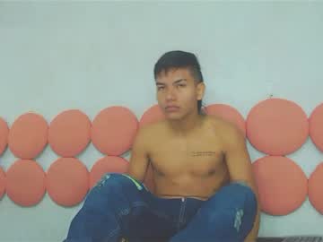 Kayandanthonny Chaturbate stream image from January 23, 2025