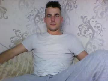 Oswaldwind Chaturbate stream image from January 23, 2025