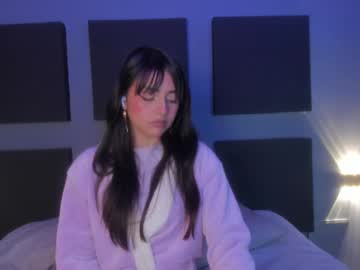 Sophy_Smilesweet Chaturbate stream image from January 23, 2025