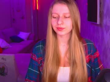 Amaliaqueen999 Chaturbate stream image from January 23, 2025