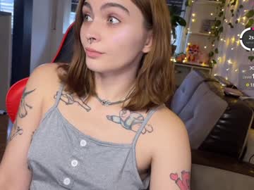 Dorfmatratze_ Chaturbate stream image from January 23, 2025