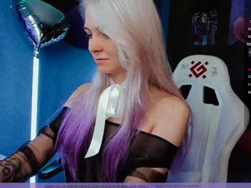 Frida_Fortune Chaturbate stream image from January 23, 2025