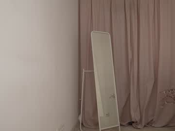 Kelly_Ember Chaturbate stream image from January 23, 2025