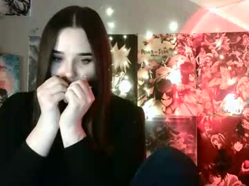 Leraaa72 Chaturbate stream image from January 23, 2025