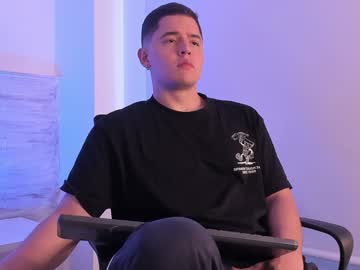 Matthias_Woods Chaturbate stream image from January 23, 2025
