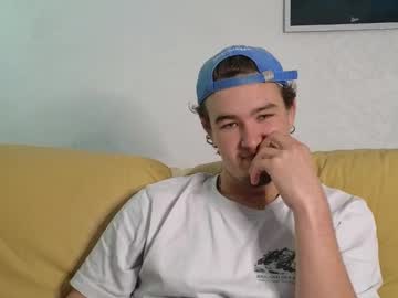 Alex83530 Chaturbate stream image from January 23, 2025