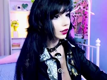 Draculaura_ Chaturbate stream image from January 23, 2025