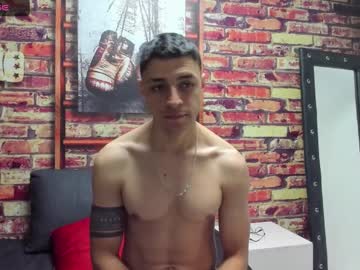 Frank_Millers Chaturbate stream image from January 23, 2025