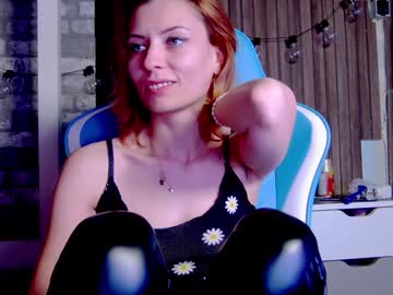 Karoline121 Chaturbate stream image from January 23, 2025