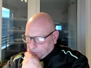 Cumalero Chaturbate stream image from January 23, 2025