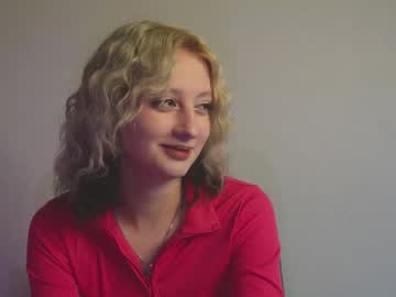 Milas_Miu Chaturbate stream image from January 23, 2025