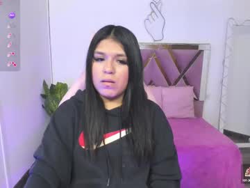 Ariiana_Tay Chaturbate stream image from January 23, 2025