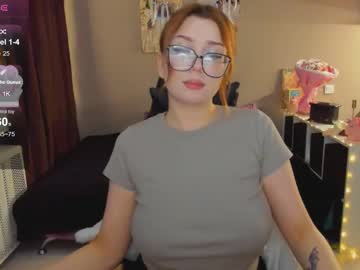 Evie_Bush_ Chaturbate stream image from January 23, 2025