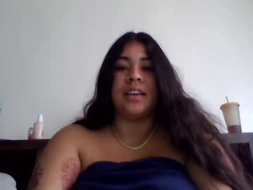 J3ixa Chaturbate stream image from January 23, 2025