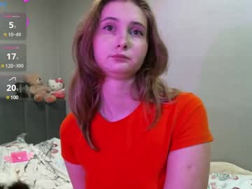 Yourcreamyister Chaturbate stream image from January 23, 2025