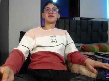 Twink_Daren Chaturbate stream image from January 23, 2025
