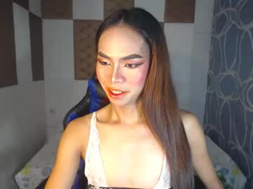 Urpinay_Cassy Chaturbate stream image from January 23, 2025