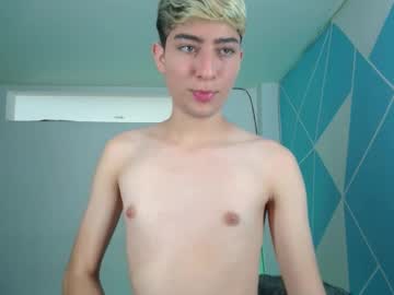Dannylenon Chaturbate stream image from January 23, 2025