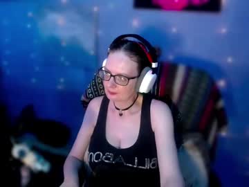 Funafterdark13 Chaturbate stream image from January 23, 2025