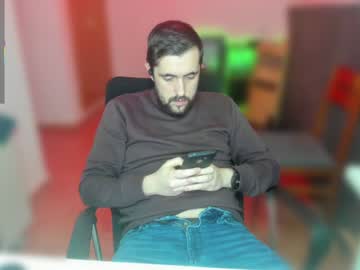 Javierduro24 Chaturbate stream image from January 23, 2025