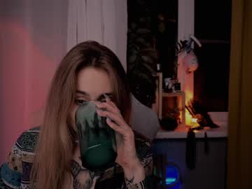 Aviva_Faith Chaturbate stream image from January 23, 2025