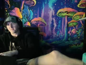 Bigchasestrokes Chaturbate stream image from January 23, 2025