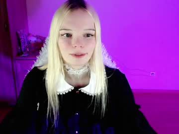 Emily_Nyaffe Chaturbate stream image from January 23, 2025