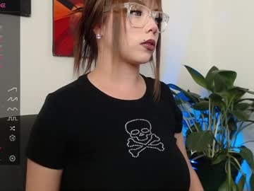 Gabb_Y Chaturbate stream image from January 23, 2025
