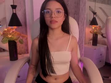 Giselle_Lauren Chaturbate stream image from January 23, 2025