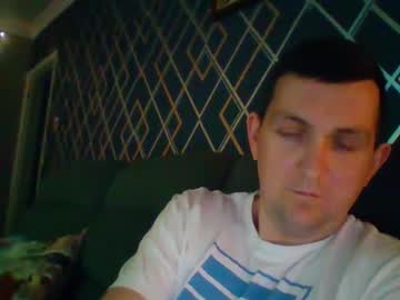 Hotuk86 Chaturbate stream image from January 23, 2025