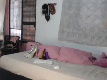 Jade_Watson19 Chaturbate stream image from January 23, 2025