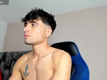 Tom_Walton Chaturbate stream image from January 23, 2025