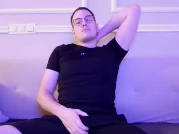 Adam1morel Chaturbate stream image from January 24, 2025