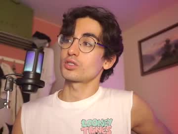 Alandenavarre Chaturbate stream image from January 24, 2025