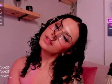 Angelface25 Chaturbate stream image from January 24, 2025