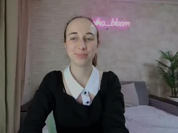 Anikabloom Chaturbate stream image from January 24, 2025