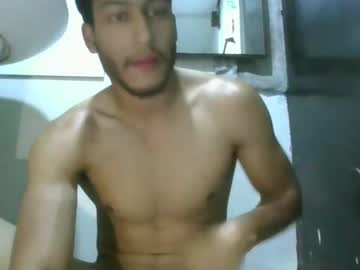 Jjeimmy Chaturbate stream image from January 24, 2025